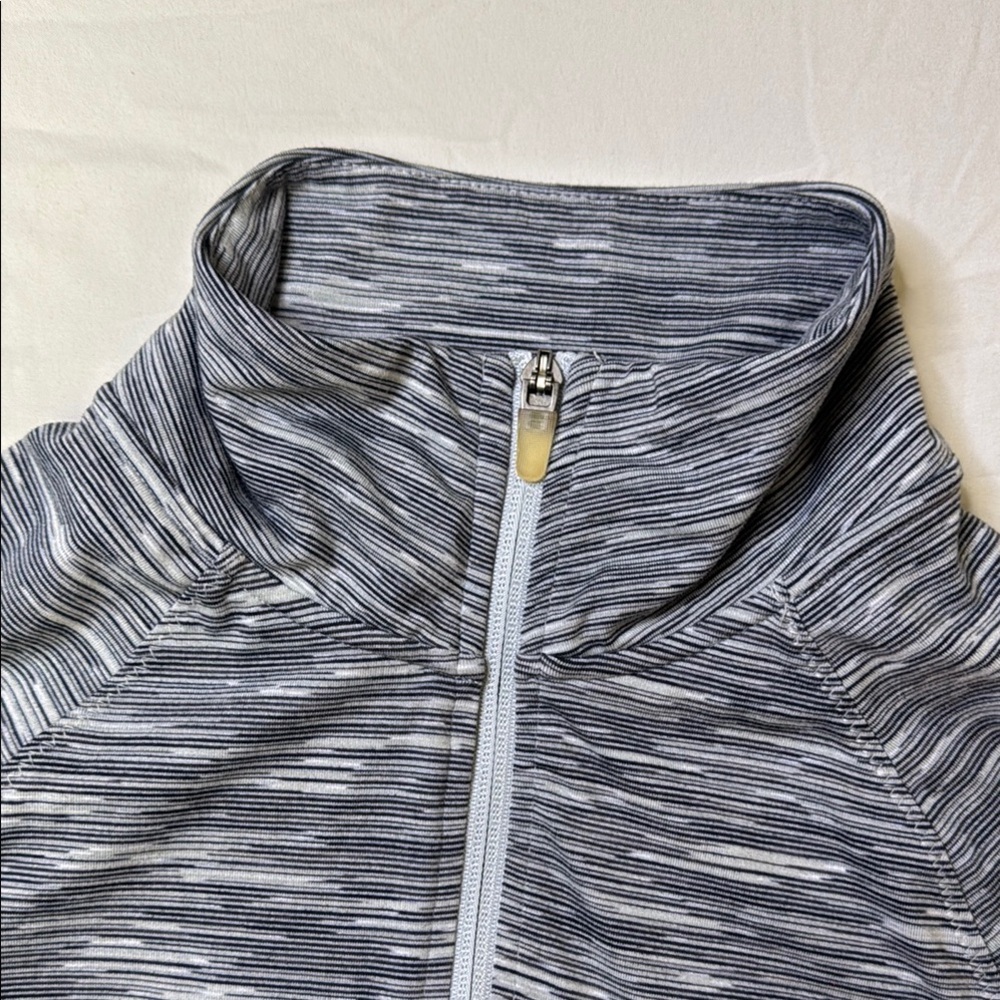 C9 by Champion Gray Fitted Zippered Long Sleeve Jacket - Picture 9 of 11